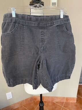 Casual Black Women’s Denim Shorts